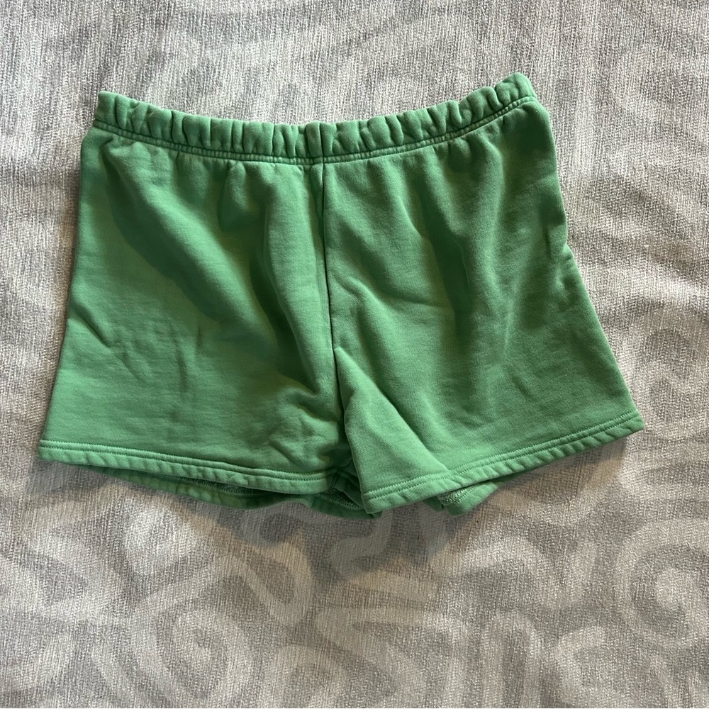 aritzia sweatshorts 4 PAIRS!
